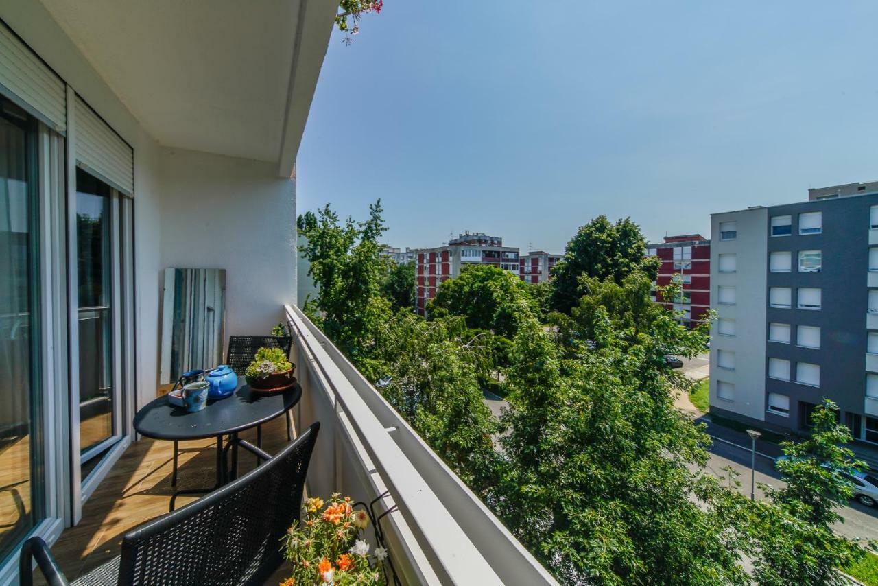Apartment Happy Day Varaždin Екстериор снимка