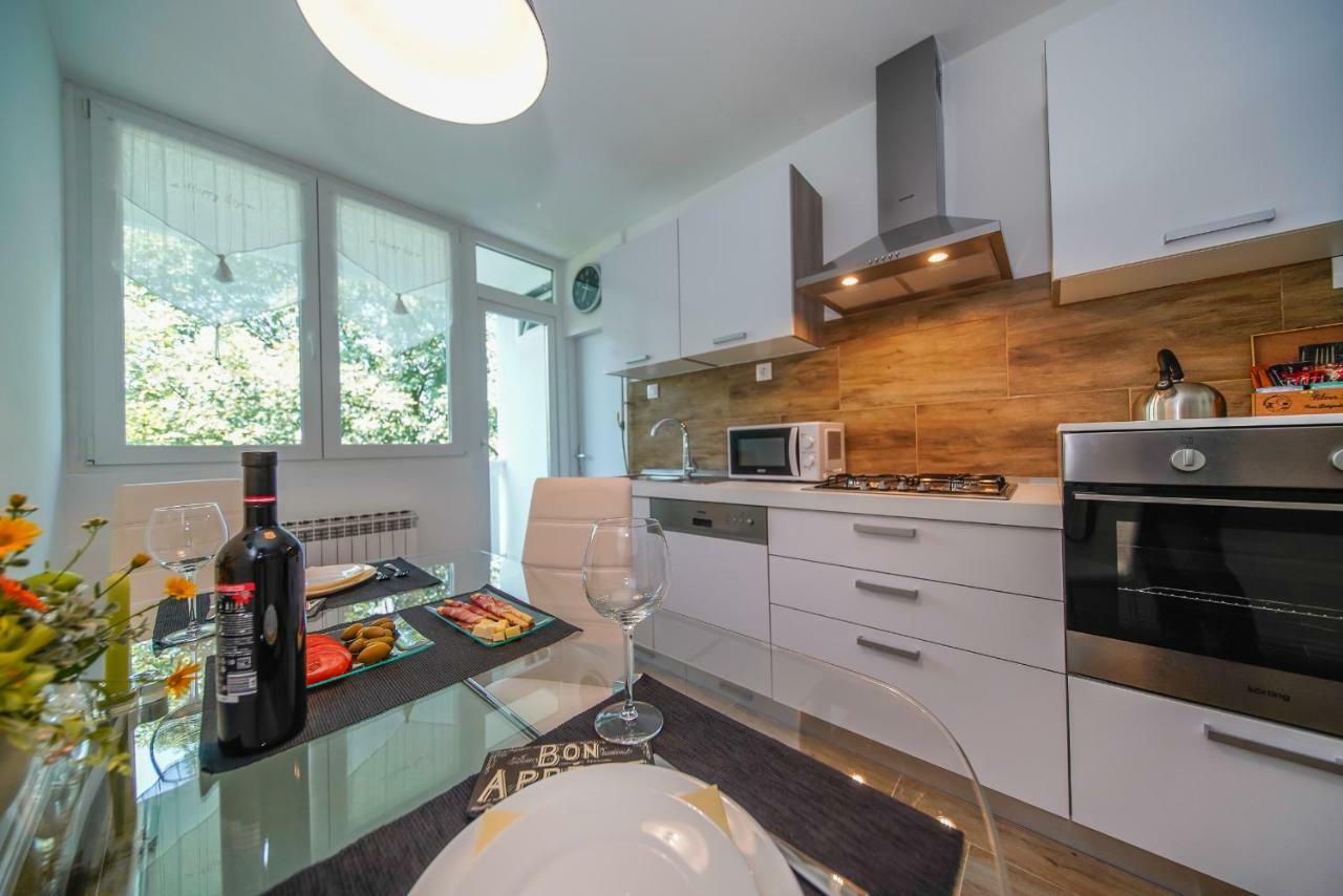 Apartment Happy Day Varaždin Екстериор снимка