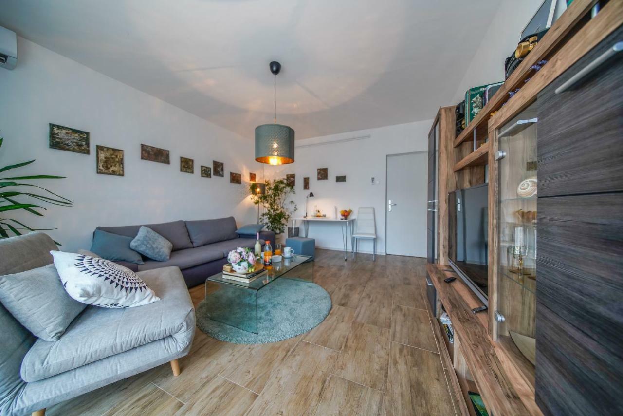 Apartment Happy Day Varaždin Екстериор снимка