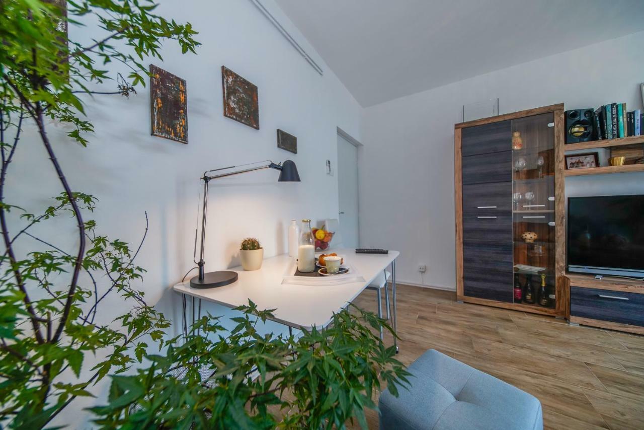Apartment Happy Day Varaždin Екстериор снимка